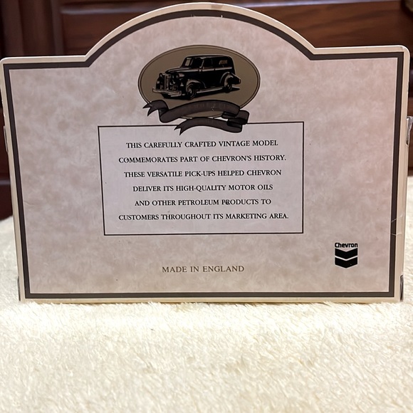 Chevron Commemorative Collection Die Cast Vehicles - 1 pkg of 3 Trucks - Picture 12 of 14